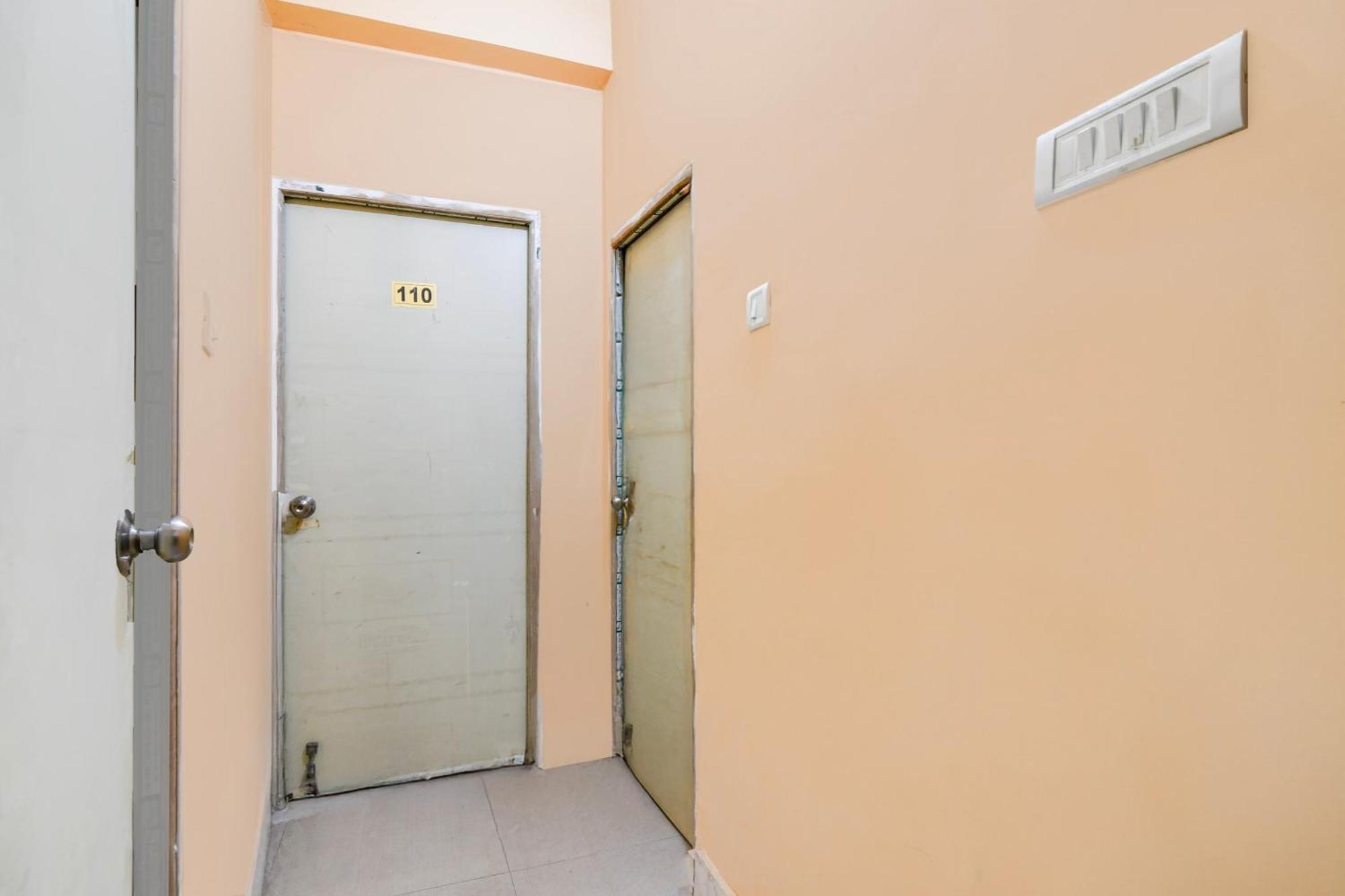 Hotel O Survey Park Jādabpur Zewnętrze zdjęcie